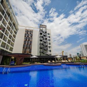 отель Quinter Central Nha Trang