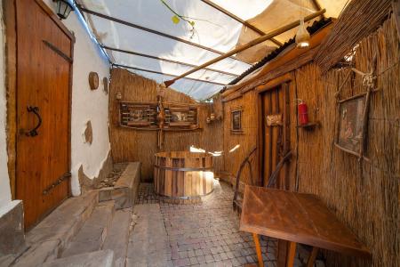 Отель Гостиный Двор в Керчь - Россия