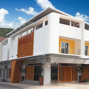 отель Nonnee Hostel