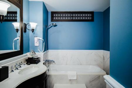 Отель Away Chiang Mai Thapae Resort - A Vegetarian Retreat в Чианг Маи - Таиланд