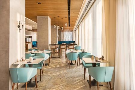 Отель Radisson Blu Hotel Larnaca в Ларнака - Кипр