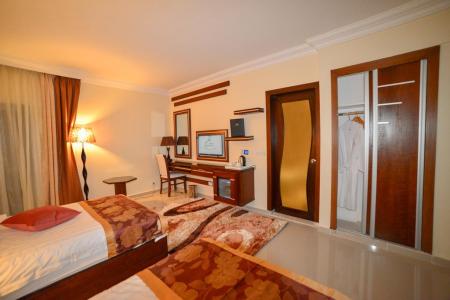 Отель P Quattro Relax Hotel в Петра - Иордания