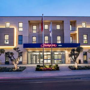 отель Hampton by Hilton Istanbul Zeytinburnu