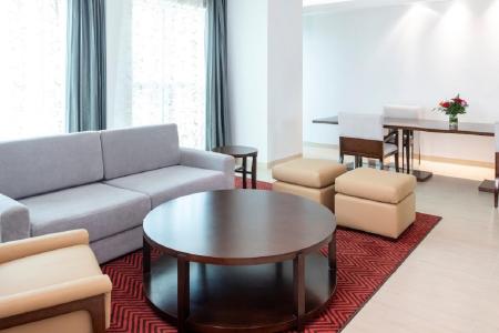 Отель Four Points by Sheraton Sharjah в Шарджа - ОАЭ