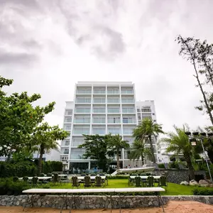 отель Worita Cove
