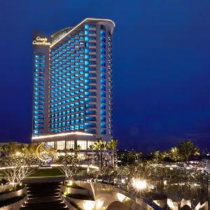 отель Grande Centre Point Pattaya