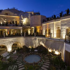 отель Utopia Cave