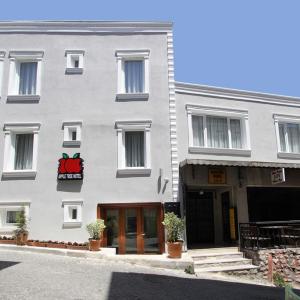 отель Apple Tree Hotel