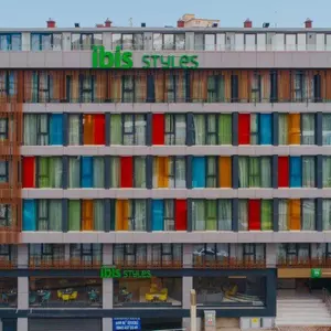отель Ibis Styles Istanbul Bomonti
