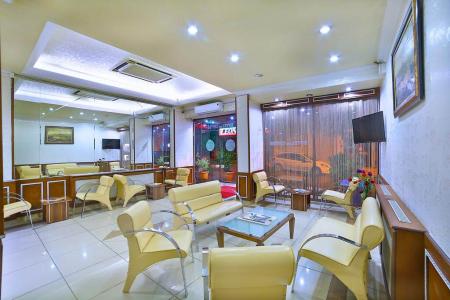 Отель Hotel The Center  в Лалели - Турция