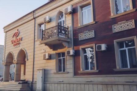 Deluxe Hotel