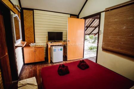 Отель White Sand Beach Resort в о. Чанг - Таиланд