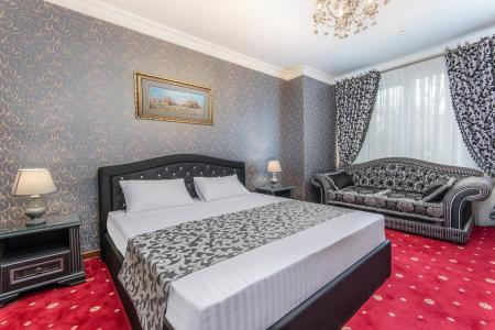 Отель Park Lane Hotel