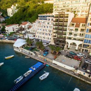 отель Zeta Hotel