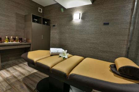 Отель Zeta Hotel в Рафаиловичи - Черногория