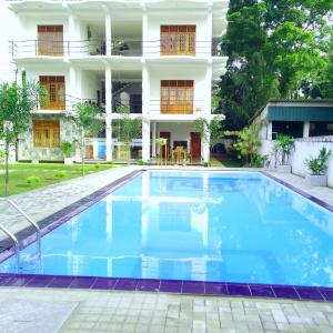 отель Wimal Wood Stock Surf House