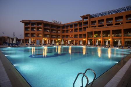 Отель Cancun Sokhna Resort в Айн Сохна - Египет