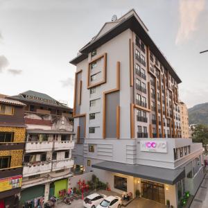 отель Woovo Phuket Patong