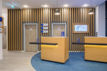 Отель Holiday Inn Express Yerevan в Ереван - Армения