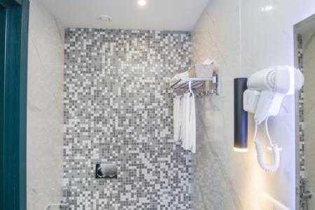 Отель River View Hotel Tbilisi в Тбилиси - Грузия