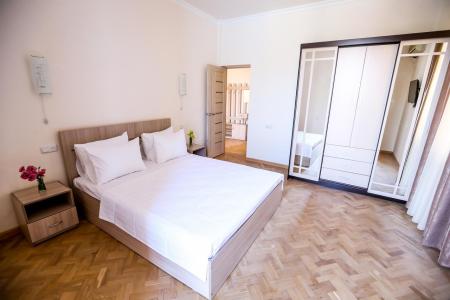 Отель Alba Hotel Yerevan в Ереван - Армения