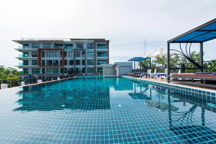 Nice Bangtao Beach