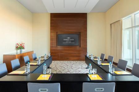 Отель Crowne Plaza Muscat OCEC в Маскат - Оман