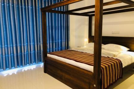 Отель Ocean Edge Hikka в Хиккадува - Шри-Ланка