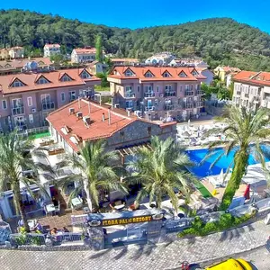 отель Flora Palm Resort Hotel
