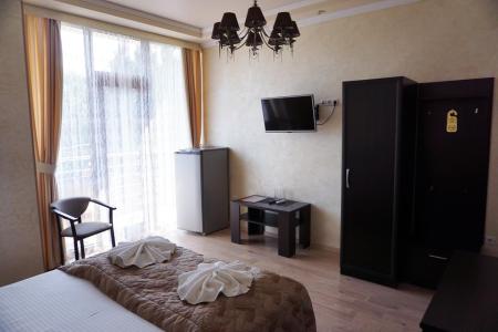 Отель VK Hotel Royal в Алушта - Россия