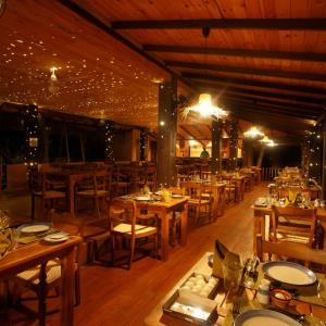 отель Jungle Village by Thawthisa