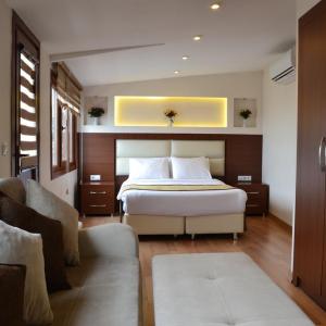 отель Seven Days