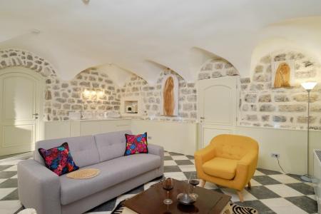 Отель Zebra в Тиват - Черногория