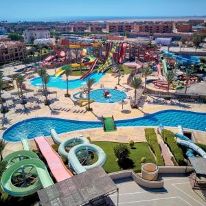 отель Jaz Maraya