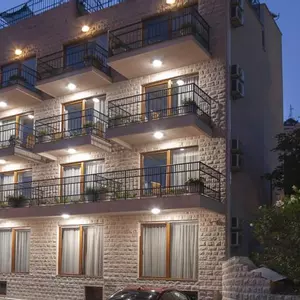 отель Hotel Twelve