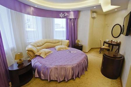 Загородный клуб Лачи