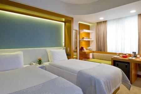 Отель Divan Istanbul City в Шишли - Турция