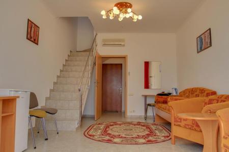 Отель Хижина Робинзона в Береговое (Феодосия) - Россия