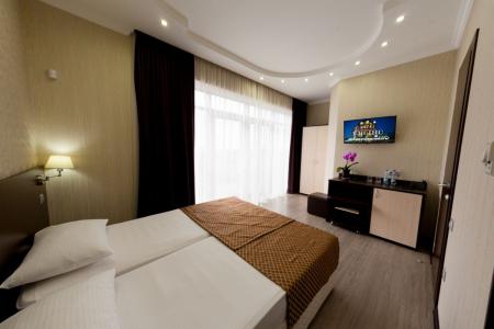 Отель Hotel Encino в Адлер - Россия