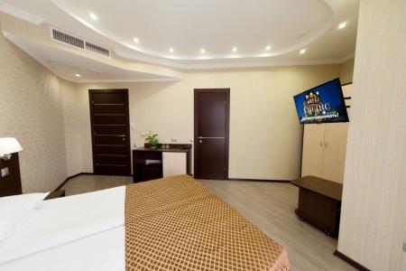 Отель Hotel Encino в Адлер - Россия