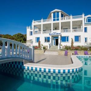 отель Белый дом