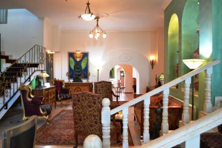 Palacio Domain - Luxurious Boutique Hotel