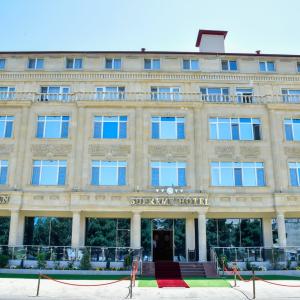 отель Supreme Hotel