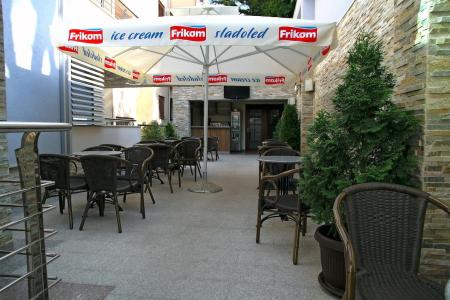 Отель Dolcevita в Бечичи - Черногория