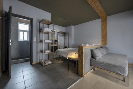 Отель Piraeus Premium Suites в Пирей - Греция