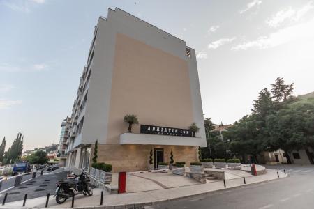 Отель Adriatik lux apartments в Будва - Черногория