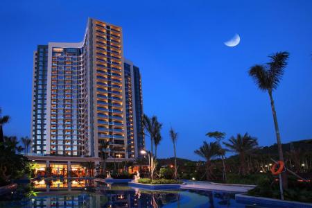 Отель Phoenix Waterside Gloria Resort Sanya в Санья - Китай