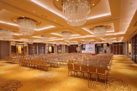 Отель Phoenix Waterside Gloria Resort Sanya в Санья - Китай