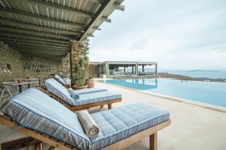 Aeolis Tinos Suites