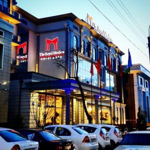 отель The Royal Mezbon